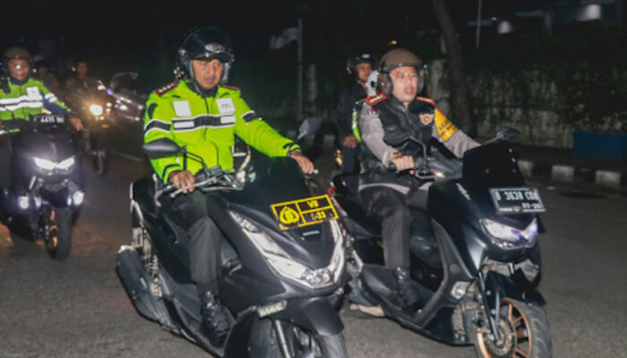 Kapolres dan Kabid Humas PMJ Patroli Skala Besar Antisipasi Gangguan Kamtibmas dan Tawuran di Tangerang