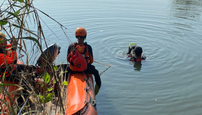 Pemancing Tenggelam di Galian Apoh Masih Dicari