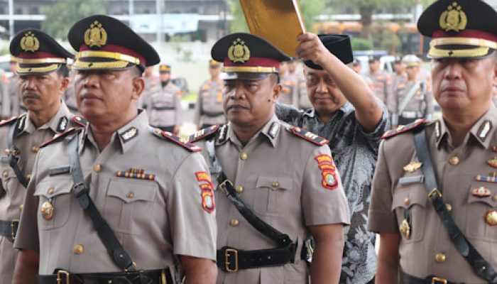 Jabatan Kasat Samapta, Kasi Humas, Kapolsek Ciledug dan Pinang, Polres Metro Tangerang Berganti