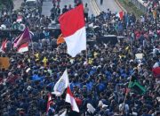 Aksi Demonstrasi Mahasiswa Sebuah Solusi atau Halusinasi