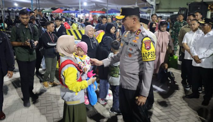 Menhub, Kapolda dan Gubernur Banten Tinjau Arus Mudik di Pelabuhan