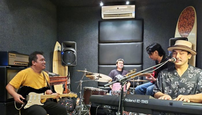 Promosi Indonesia, Ade Irawan Bersama Electric Cadillac, Tampil di Bluesfest 2025