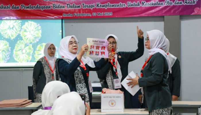 Yenni Kusuma Kembali Pimpin IBI Kabupaten Serang