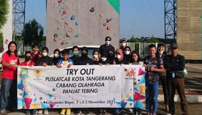 Atlet Puslatcab Panjat Tebing Kota Tangerang Siap Mengikuti Kejurprov FPTI Banten 2025