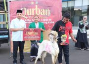 Polres Metro Tangerang Kota Salurkan 74 Hewan Kurban Idul Adha 1446H