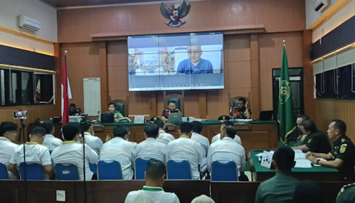 Tangisan Keluarga di Sidang Penembakan Tiga Anggota Polri