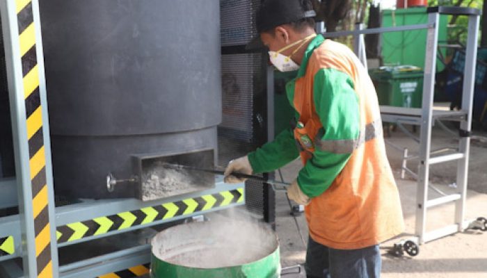Pemkot Tangerang Ujicoba Incinerator TPS3R di Cipondoh