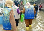 Bantu Korban Banjir, Dinkes Siagakan Posko Kesehatan di Cipondoh dan Pinang