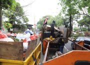 Pemkot Tangerang Tutup TPS Liar di Jalan TMP Taruna Sukasari