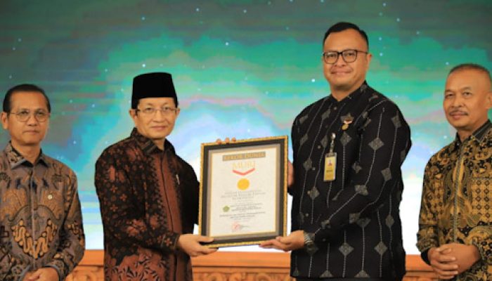Kemenag Terima Rekor MURI