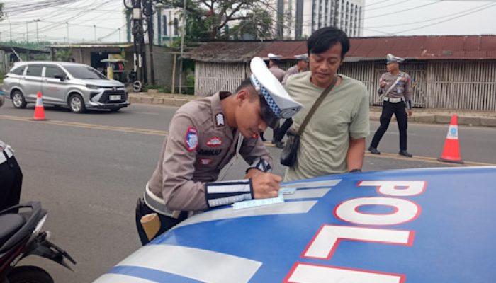 Hari Pertama, Ditlantas Polda Banten Lakukan Teguran, Himbauan, hingga Tilang