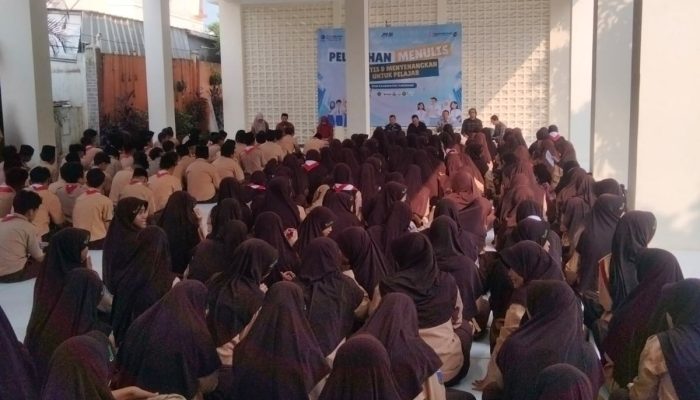 JMSI Banten Beri Pelatihan Menulis Ratusan Murid MtsN 5 Kabupaten Tangerang