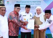 Bupati Tangerang Bersama Abuya Entoh Letakkan Batu Pertama Pembangunan Masjid Agung At-Taubah