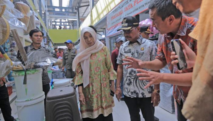 Wali Kota Tangerang Minta BPPW Banten Respon Keluhan Pedagang Pasar Anyar
