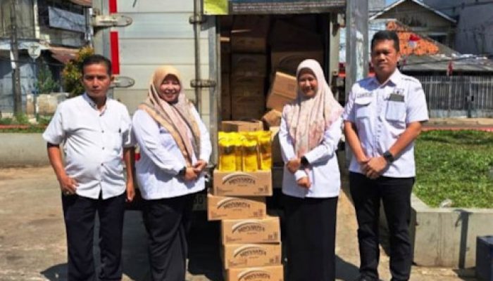 MinyaKita Dijual di Bawah HET di Pasar Anyar Tangerang