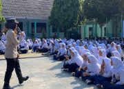 Polwan Ajak Pelajar Berani Bicara Positif Melalui Rise and Speak