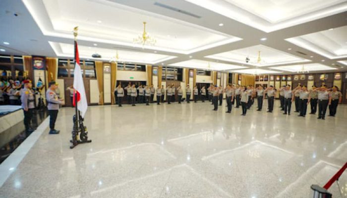 27 Perwira Tinggi Polri Naik Pangkat, 4 Jadi Komjen