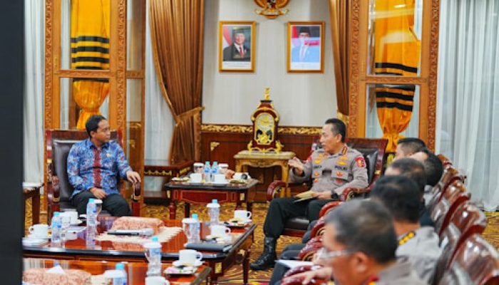 Bertemu Menhut, Kapolri Tegaskan Komitmen Penanganan Karhutla
