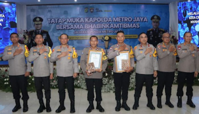 Iptu Erwanto, Bhabinkamtibmas Poris Gaga, Terima Penghargaan Kapolda