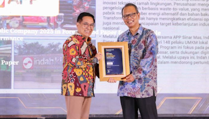 Pertahankan Kinerja, PT Indah Kiat Pulp & Paper Tbk Raih Penghargaan The Best Public Company 2025