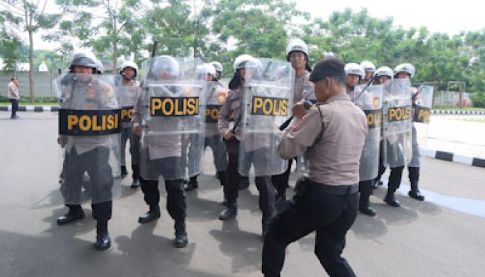 Pengamanan Unras Lebih Humanis, Polres Metro Tangerang Kota Asah Kemampuan Dalmas