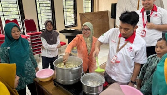 Mayora Indah Region Jatake Laksanakan Empat Program CSR