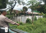 Polsek Cikupa Pantau Debit Sungai Pasca Hujan