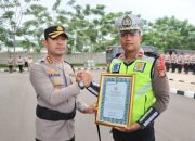 Personel Polres Metro Tangerang Kota Dapat Penghargaan