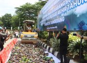 Polresta Tangerang Musnahkan Ribuan Botol Miras di Akhir Tahun