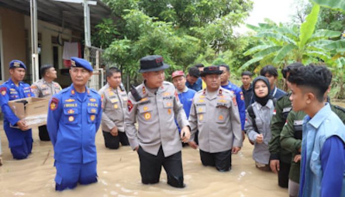 Kapolda Banten Tinjau Dapur Umum Siaga Bencana