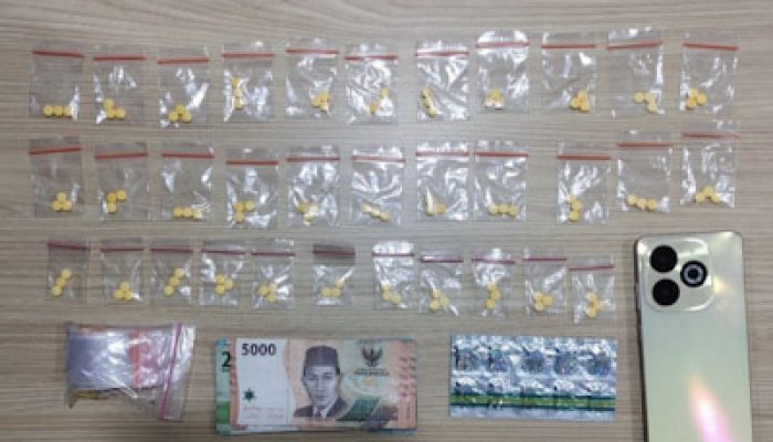 Satresnarkoba Polres Metro Tangerang Kota Amankan Dua Pengedar Obat Ilegal