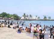 Libur Lebaran ke Pantai Anyer Disiapkan Keamanan