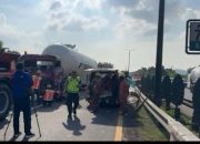 Truk LPG Terguling di KM 76 Tol Jakarta–Merak