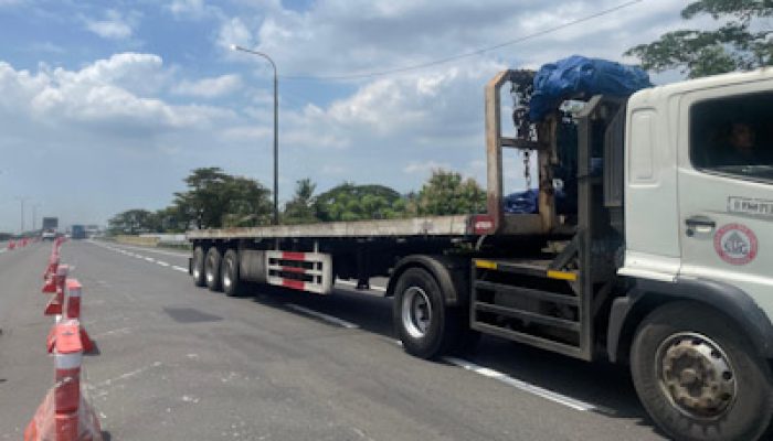 Arus Lalin Menuju Pelabuhan Merak Terpantau Ramai Lancar