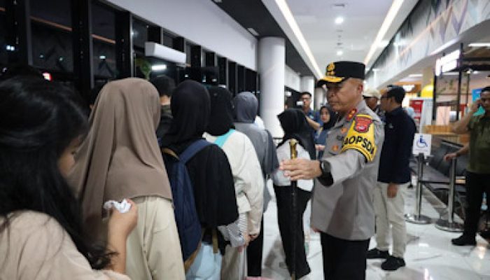 124 Ribu Penumpang Diseberangkan dari Pelabuhan Merak dalam Sehari