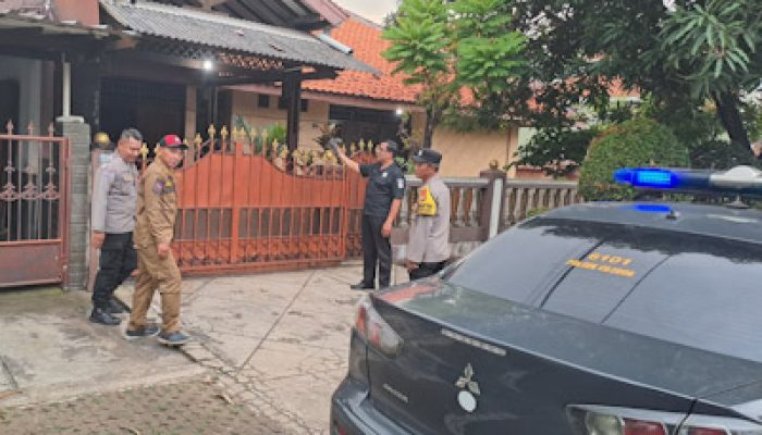 Polisi Patroli Rumah Kosong Ditinggal Mudik, Warga Diminta Aktif Lapor 110