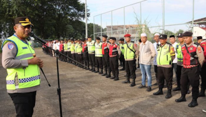 Personel Polresta Tangerang Amankan Haul Akbar Ponpes Al-Istiqlaliyah Cilongok