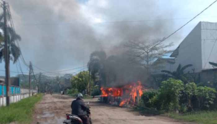 Warung Nasi di Kawasan Industri Terbakar Kerugian Puluhan Juta