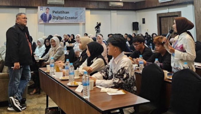 Teguh Santosa: Indonesia Tidak Bisa Berharap pada Kebaikan Negara Lain