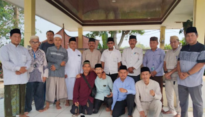 Hari Jadi Desa dan Peringatan 1 Muharam 1448 H, Rombongan Desa Benda Lakukan Tabur Bunga