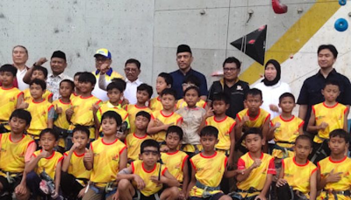 Wali Kota Tangerang Buka Kejurnas Open Panjat Tebing 2026