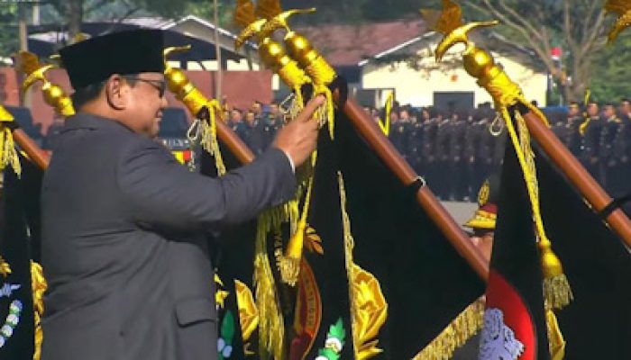HUT ke-80 Bhayangkara, Polda Banten Raih Tanda Kehormatan Samkarya Nugraha Sakanti dari Presiden RI