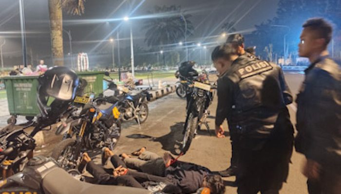 Boncengan Tiga, Tiga Pria di Tangerang Ditangkap Kedapatan Bawa Kunci T
