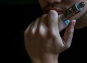 MUI Jatim Terbitkan Fatwa Haram Vape, Berikut Kategorinya