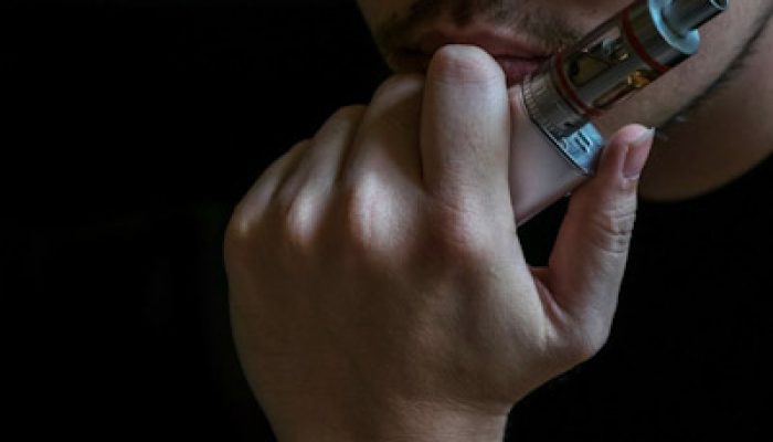 MUI Jatim Terbitkan Fatwa Haram Vape, Berikut Kategorinya