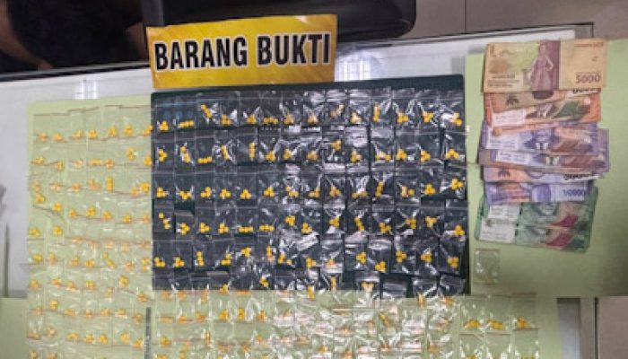 Dua Pria Diamankan Satresnarkoba Polresta Tangerang Miliki Obat Keras Ilegal