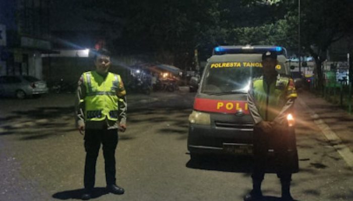 Cegah Gangster Hingga Tawuran, Polsek Pasar Kemis Patroli di Puri Merak