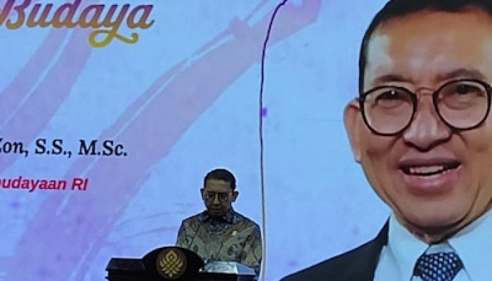 Fadli Zon Ajak Generasi Muda Jadikan Puisi Sebagai Napas Kebudayaan Bangsa