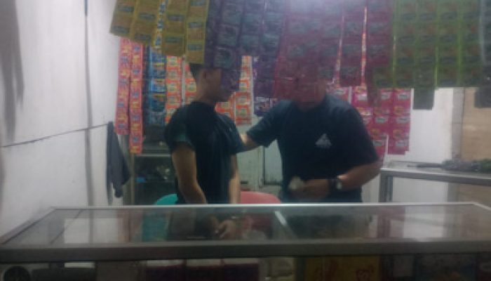Polsek Cisoka Amankan Pria Sembunyikan Obat Keras di Tong Sampah