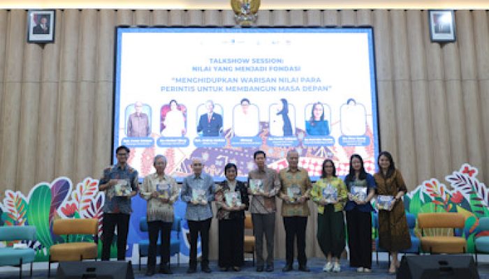 UMN Rayakan Keberhasilan Hasil Karya Mahasiswa, Terbitkan Buku Kisah Para Perintis Kompas Gramedia